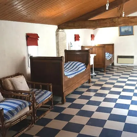 La Rochelle -la Penaridere -21 Pers Villa *